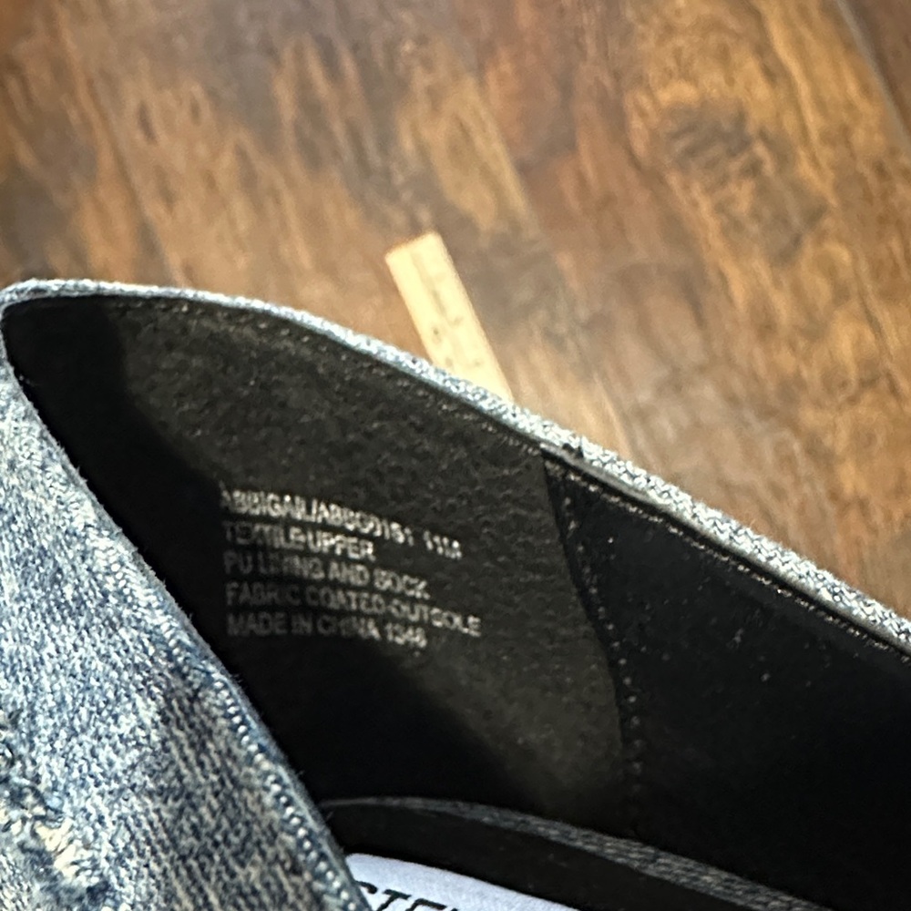 Steve Madden Distressed Denim Stiletto Heels with Crystal Buckle 11 - Picture 7 of 8